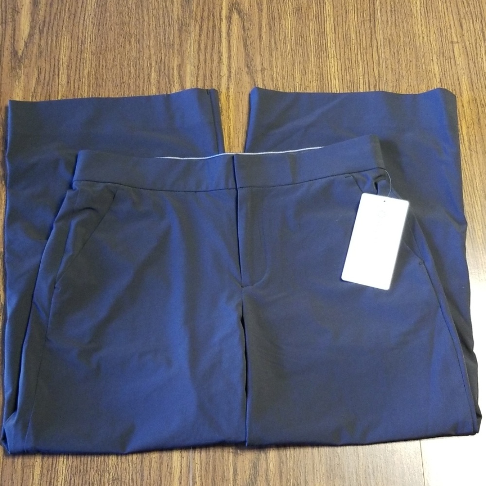 NWT Athleta Tribeca Crop Pants 4 Black v633,643 - Picture 5 of 6